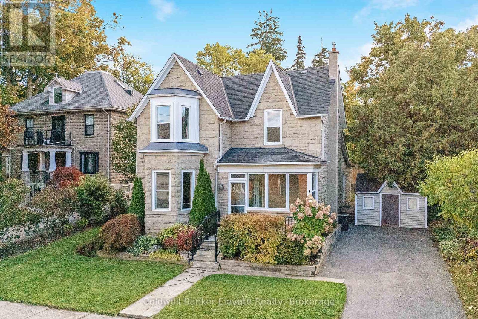 6 Queen Street, Halton Hills (Georgetown), Ontario  L7G 2E4 - Photo 1 - W13049338