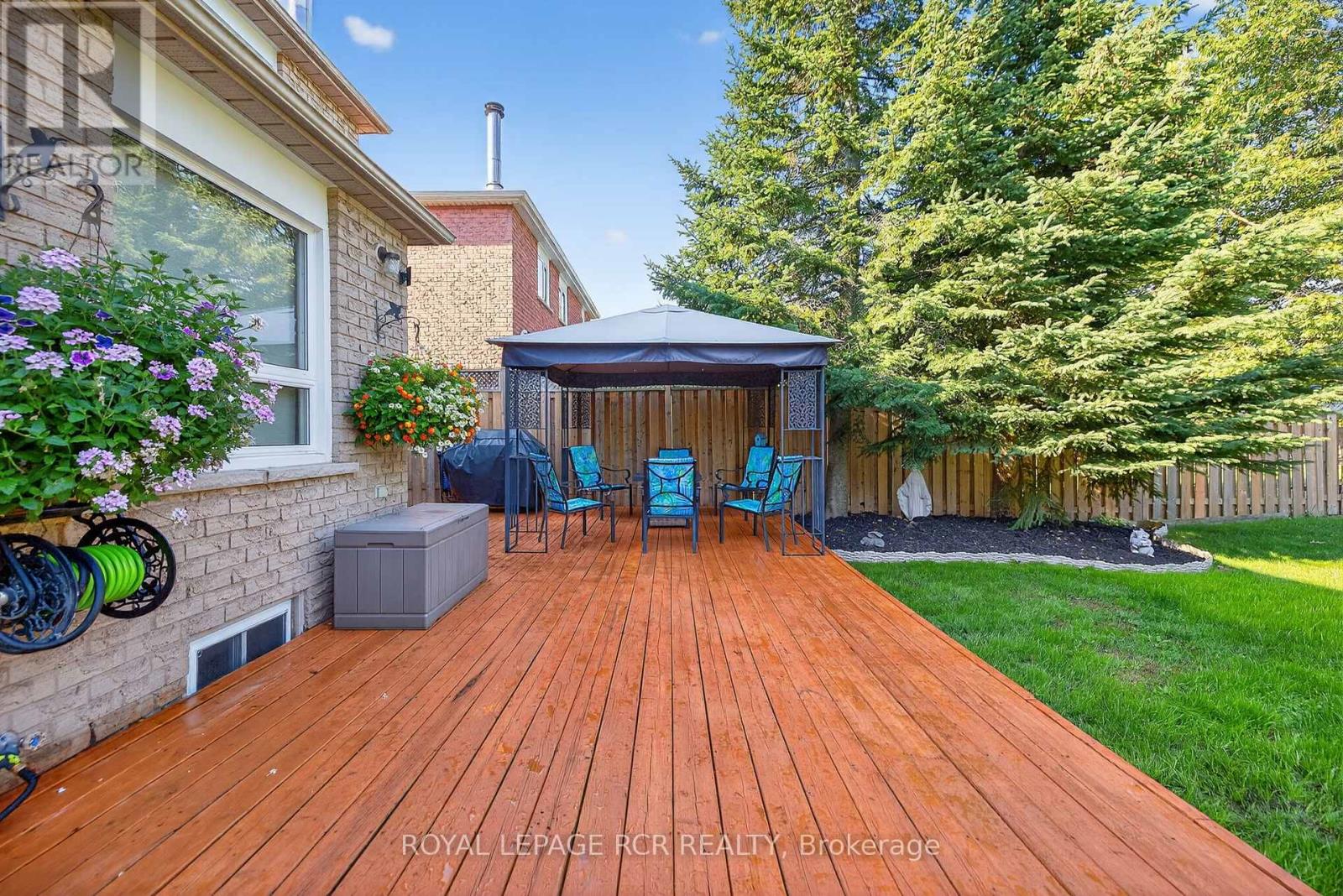 21 Webster Way, Halton Hills (Georgetown), Ontario  L7G 5J7 - Photo 33 - W13049820