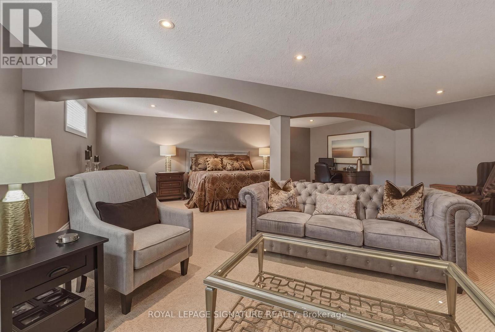 21 Bishop Court, Halton Hills (Glen Williams), Ontario  L7G 6G8 - Photo 38 - W13051060