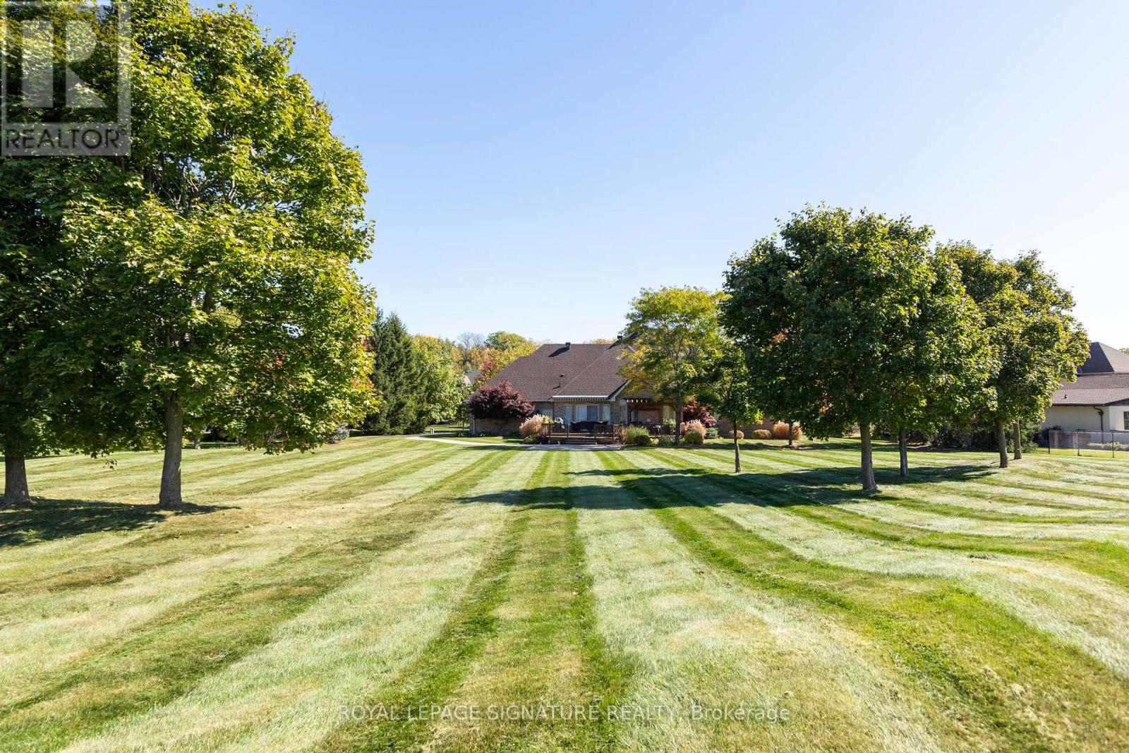 21 Bishop Court, Halton Hills (Glen Williams), Ontario  L7G 6G8 - Photo 50 - W13051060