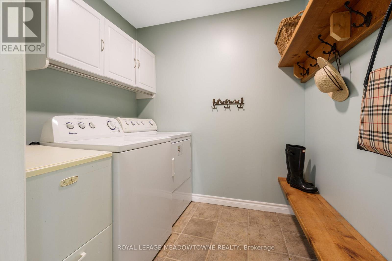 12369 Elizabeth Street, Halton Hills (Limehouse), Ontario  L0P 1H0 - Photo 18 - W13051278