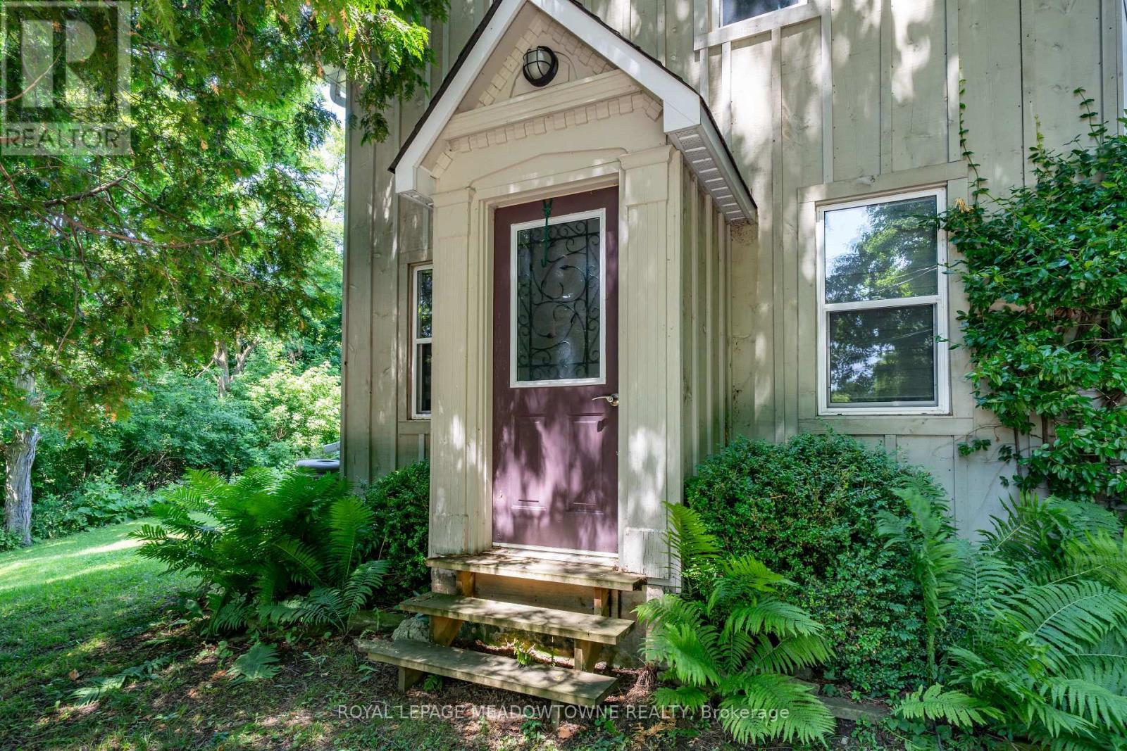 12369 Elizabeth Street, Halton Hills (Limehouse), Ontario  L0P 1H0 - Photo 3 - W13051278