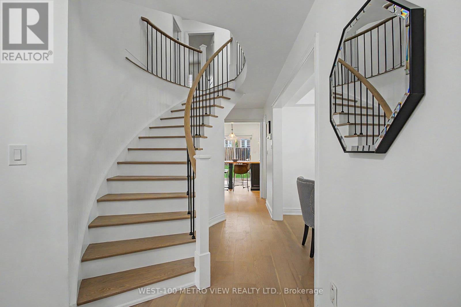 57 Forsyth Crescent, Halton Hills (Georgetown), Ontario  L7G 5L5 - Photo 3 - W13053680