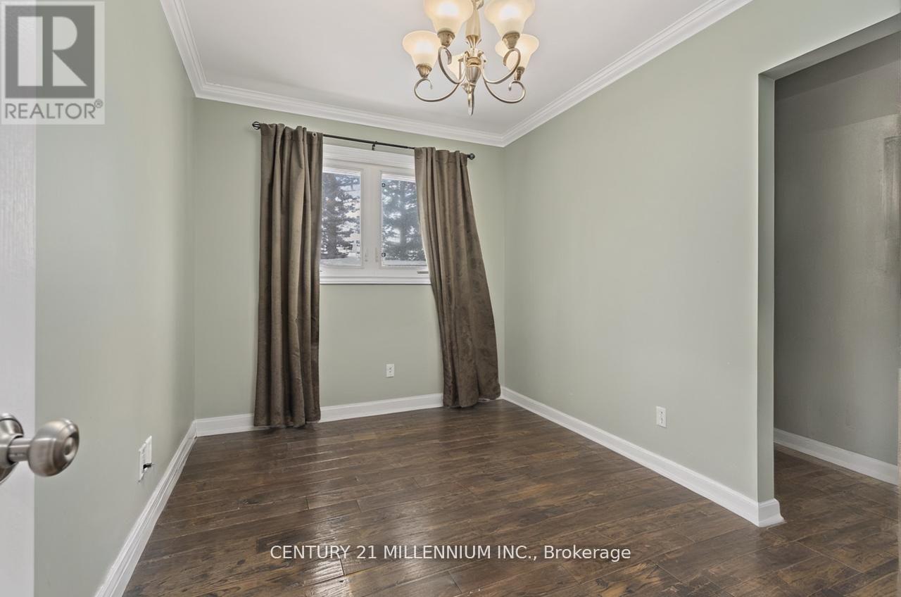 10875 Fifth Line, Halton Hills (Rural Halton Hills), Ontario  L7G 4S6 - Photo 18 - W13054772