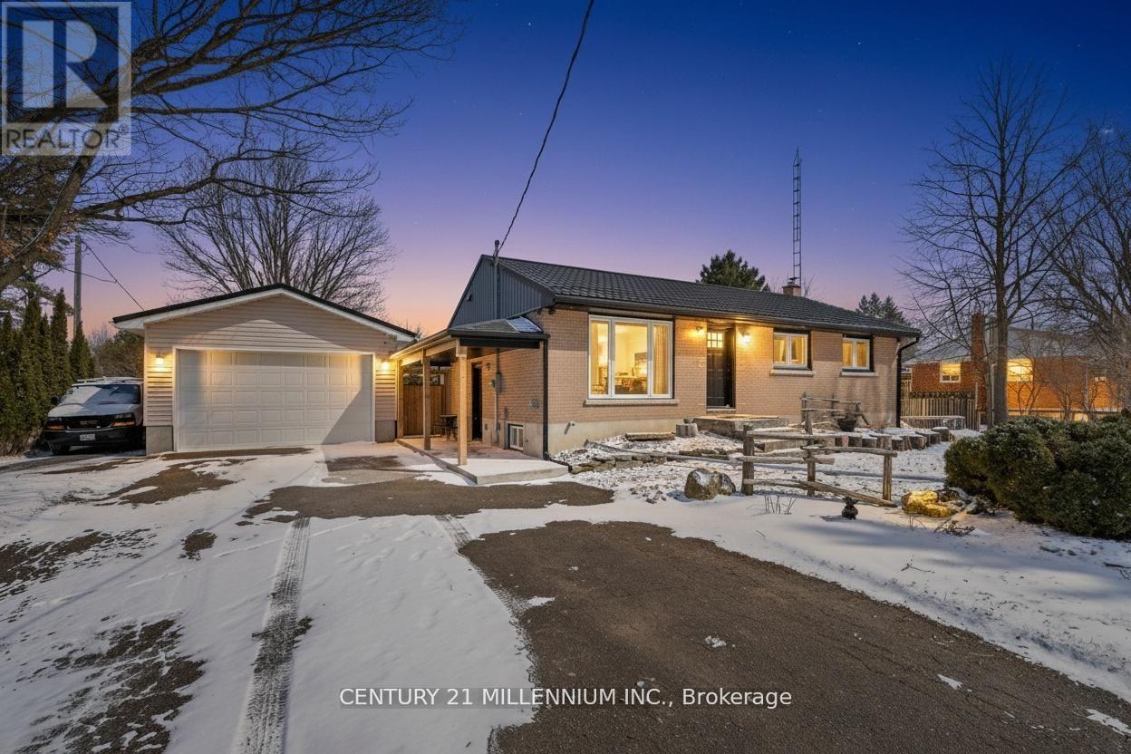 10875 Fifth Line, Halton Hills (Rural Halton Hills), Ontario  L7G 4S6 - Photo 3 - W13054772