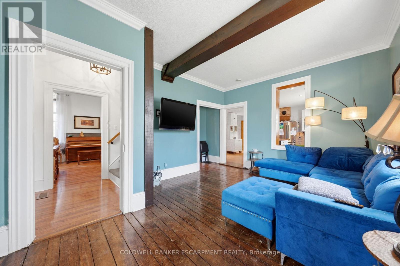 219 Arthur Street, Halton Hills (Ac Acton), Ontario  L7J 1L8 - Photo 10 - W13056154