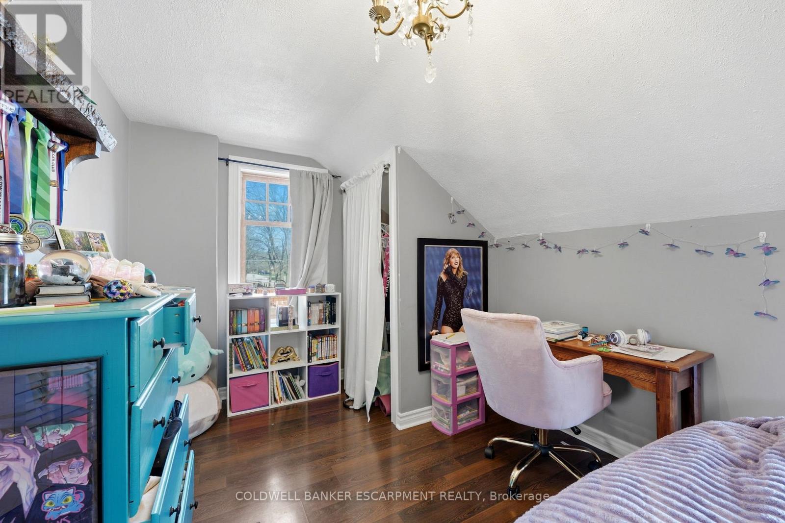 219 Arthur Street, Halton Hills (Ac Acton), Ontario  L7J 1L8 - Photo 32 - W13056154