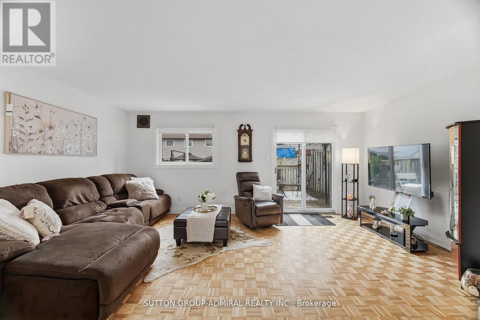 73 - 73 Kingham Road, Halton Hills (Ac Acton), Ontario  L7J 1S3 - Photo 4 - W13056196