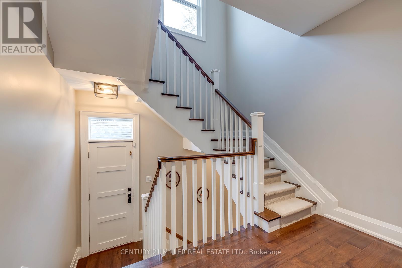 75 Charles Street, Halton Hills (Georgetown), Ontario  L7G 2Z6 - Photo 23 - W13056344