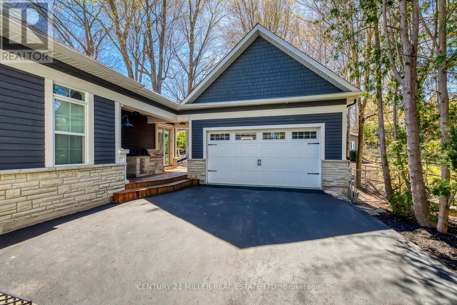 75 Charles Street, Halton Hills (Georgetown), Ontario  L7G 2Z6 - Photo 42 - W13056344