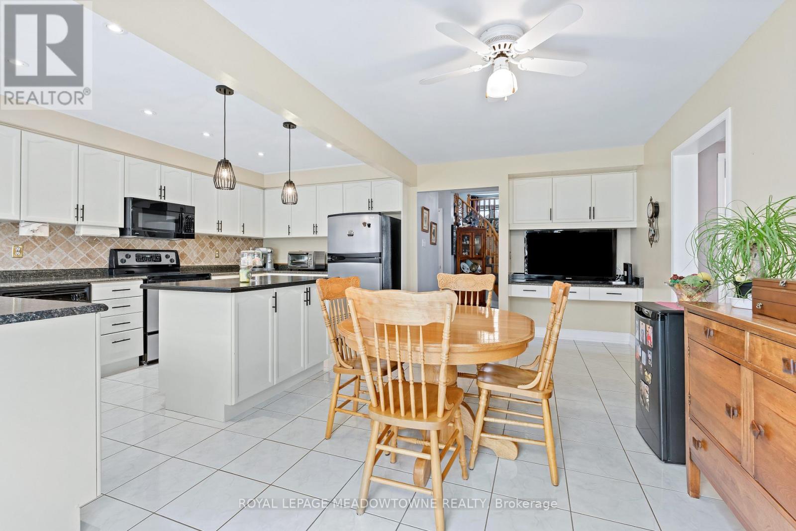 14212 Argyll Road, Halton Hills (Georgetown), Ontario  L7G 5R1 - Photo 12 - W13057142