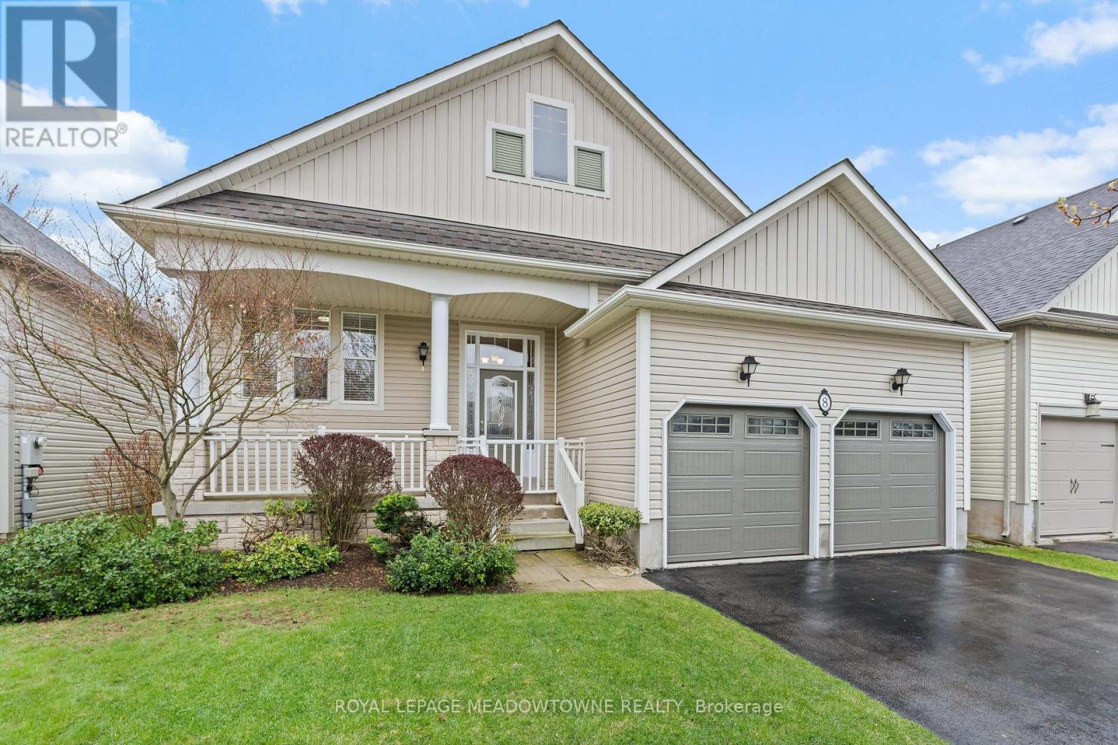 8 Bonnette Street, Halton Hills (Ac Acton), Ontario  L7J 2Z9 - Photo 2 - W13061466