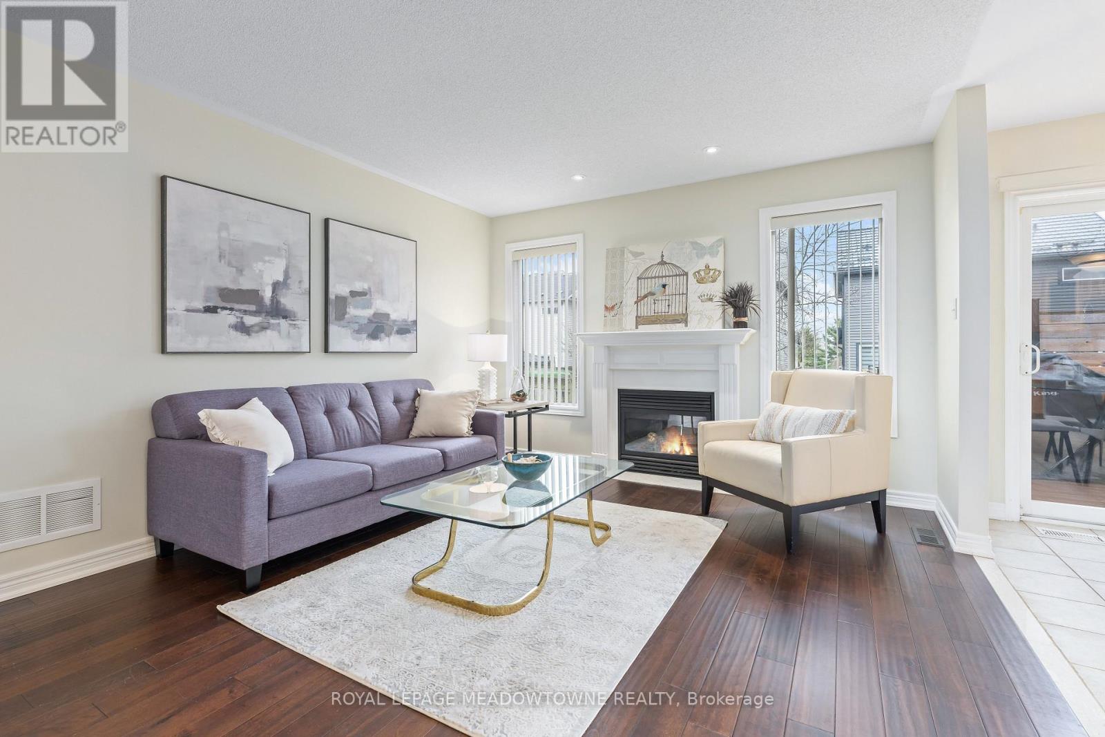 8 Bonnette Street, Halton Hills (Ac Acton), Ontario  L7J 2Z9 - Photo 20 - W13061466