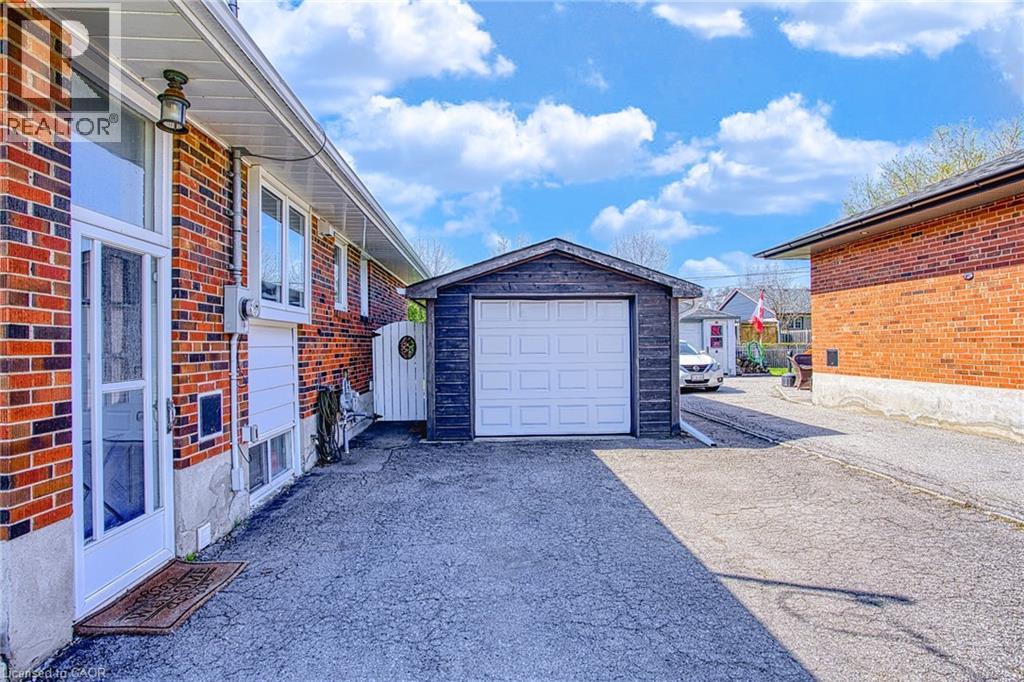 90 Prince Charles Drive, Georgetown, Ontario  L7G 3V4 - Photo 29 - 40825408
