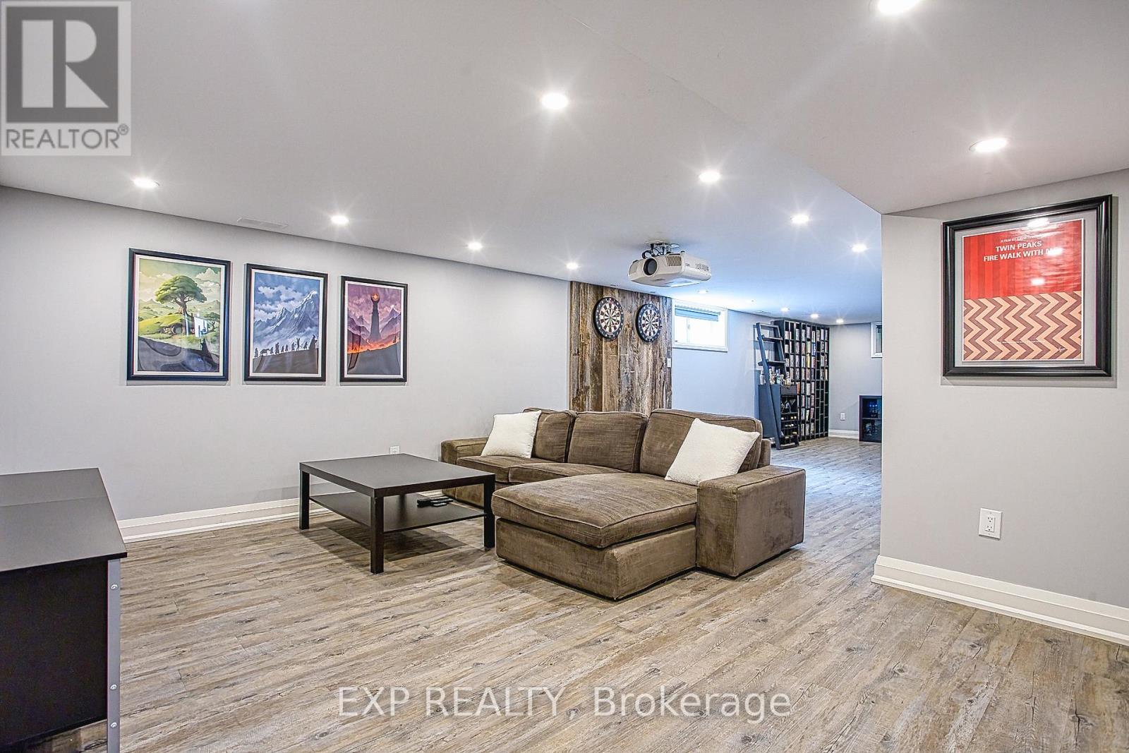 90 Prince Charles Drive, Halton Hills (Georgetown), Ontario  L7G 3V4 - Photo 19 - W13061902