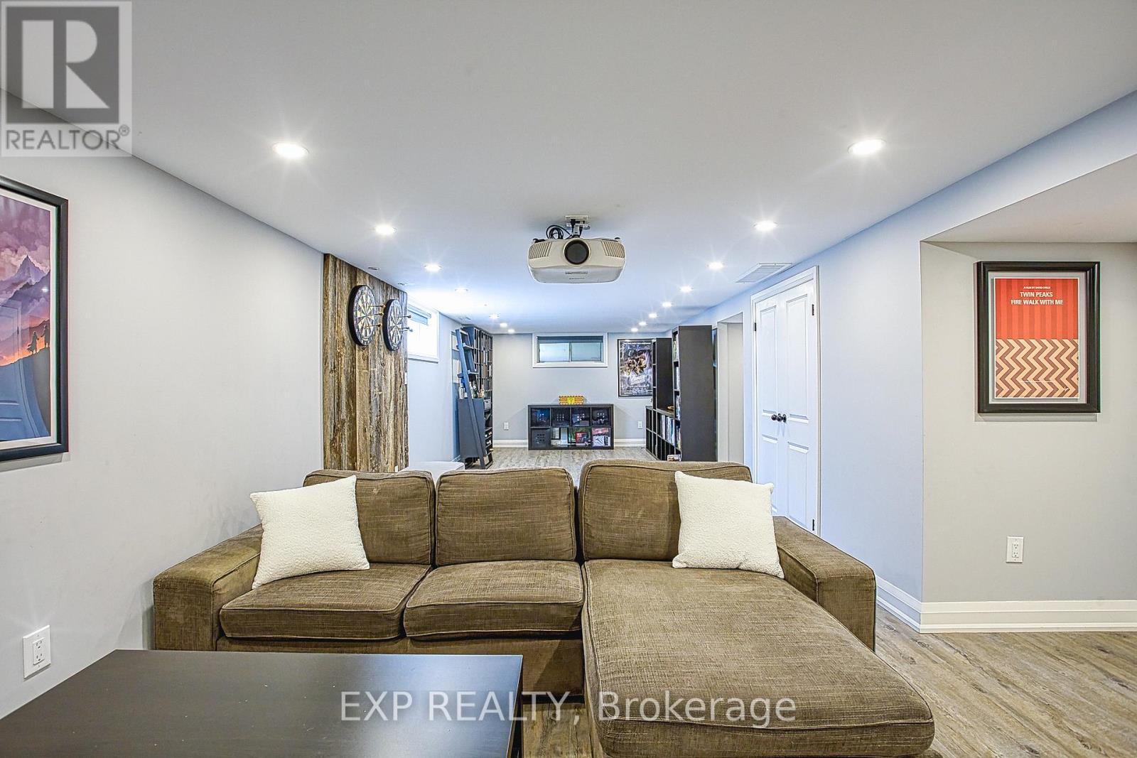 90 Prince Charles Drive, Halton Hills (Georgetown), Ontario  L7G 3V4 - Photo 21 - W13061902
