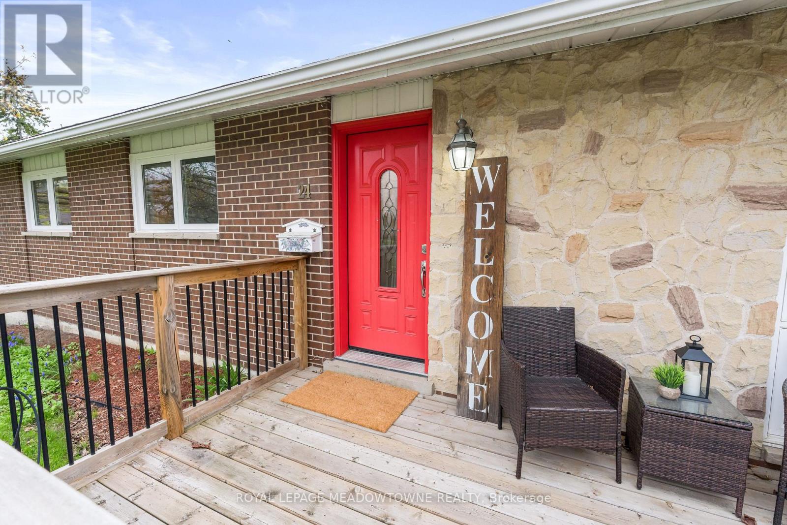 24 Gower Road, Halton Hills (Georgetown), Ontario  L7G 1E5 - Photo 7 - W13061958