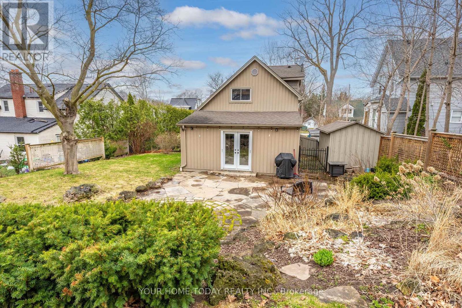 36 Queen Street, Halton Hills (Georgetown), Ontario  L7G 2E6 - Photo 27 - W13062040
