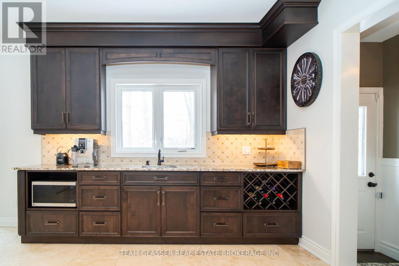 110 Mclaren Road, Milton (Campbellville), Ontario  L0P 1B0 - Photo 14 - W13063982