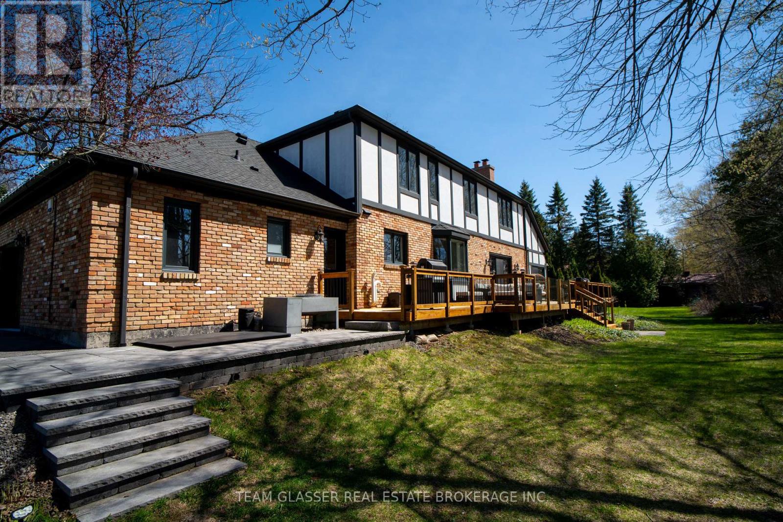 110 Mclaren Road, Milton (Campbellville), Ontario  L0P 1B0 - Photo 46 - W13063982