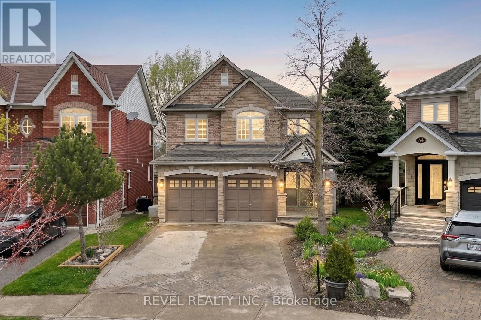 62 MCNALLY STREET, halton hills (georgetown), Ontario