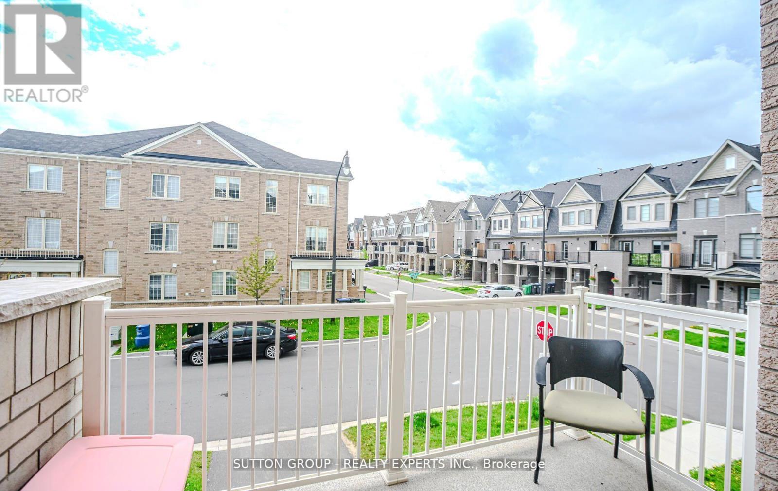 65 Fruitvale Circle, Brampton (Northwest Brampton), Ontario  L0P 1N0 - Photo 10 - W13064430
