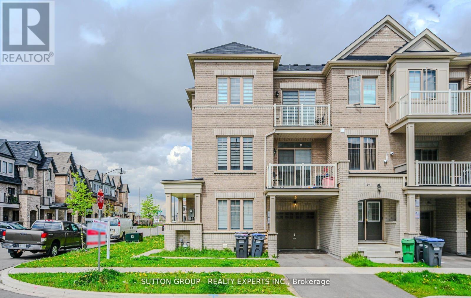 65 Fruitvale Circle, Brampton (Northwest Brampton), Ontario  L0P 1N0 - Photo 6 - W13064430