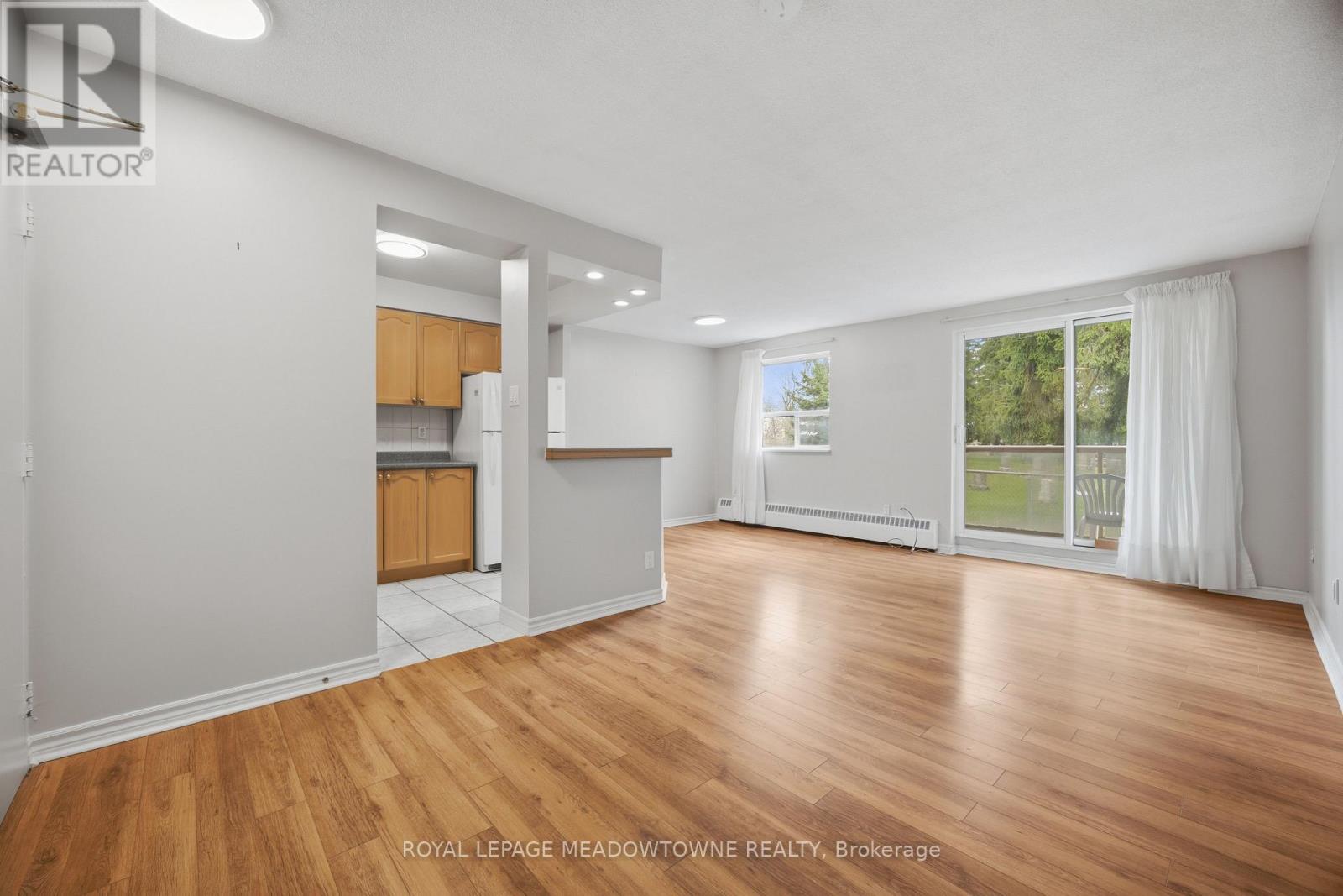 205 - 24 Ransom Street, Halton Hills (Ac Acton), Ontario  L7J 1S3 - Photo 7 - W13067974