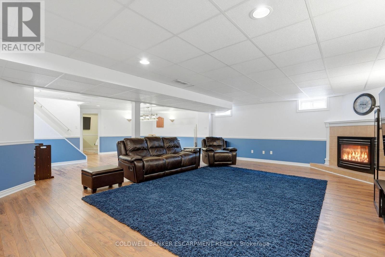 58 Dairy Drive, Halton Hills (Ac Acton), Ontario  L7J 2Y1 - Photo 33 - W13068424