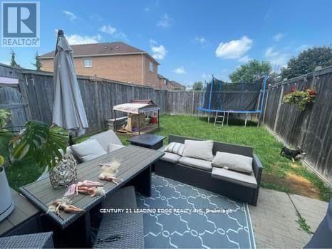 118 Niagara Trail, Halton Hills (Georgetown), Ontario  L7G 0A8 - Photo 19 - W13071868