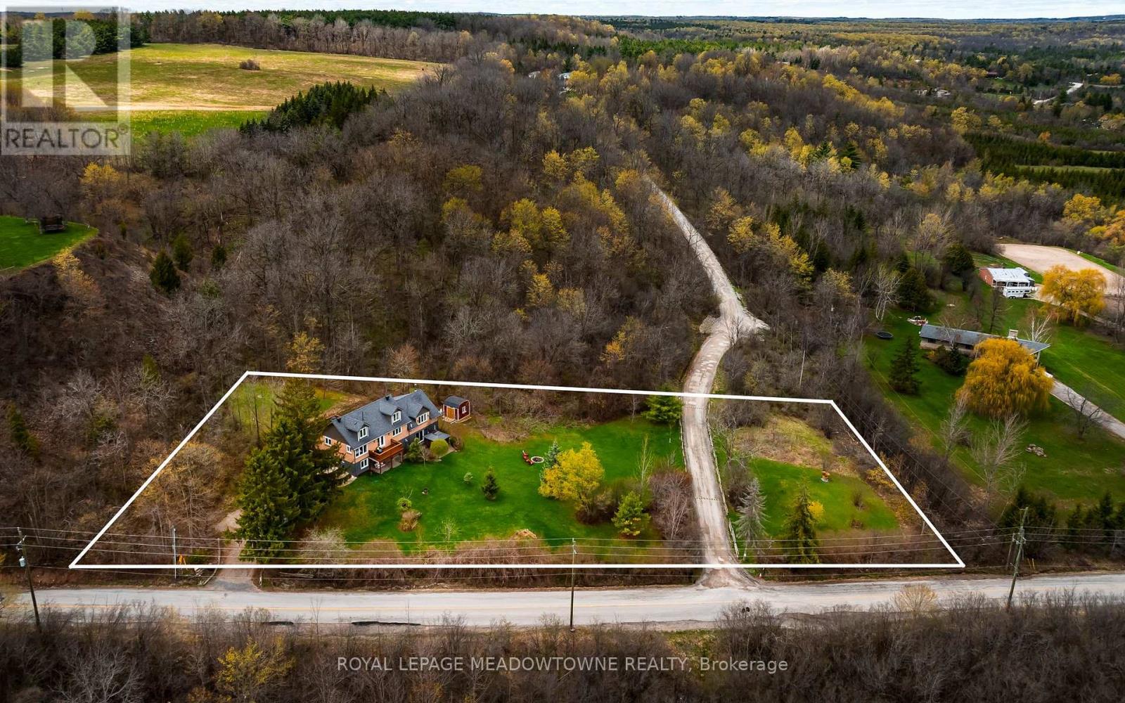 15585 Clayhill Road, Halton Hills (Rural Halton Hills), Ontario  L7G 4S8 - Photo 1 - W13074242