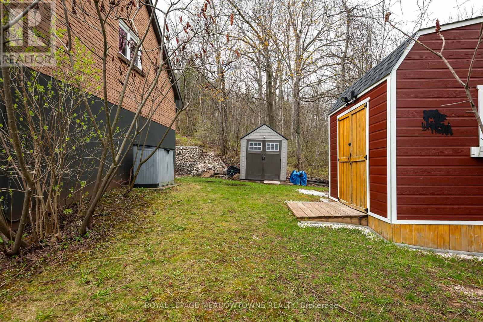 15585 Clayhill Road, Halton Hills (Rural Halton Hills), Ontario  L7G 4S8 - Photo 10 - W13074242
