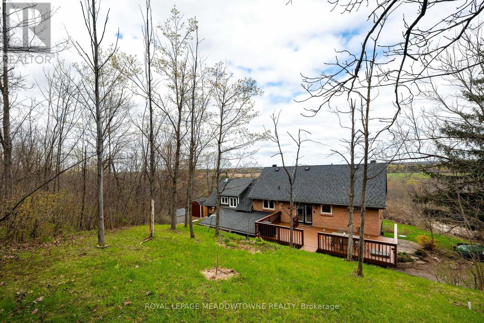 15585 Clayhill Road, Halton Hills (Rural Halton Hills), Ontario  L7G 4S8 - Photo 12 - W13074242