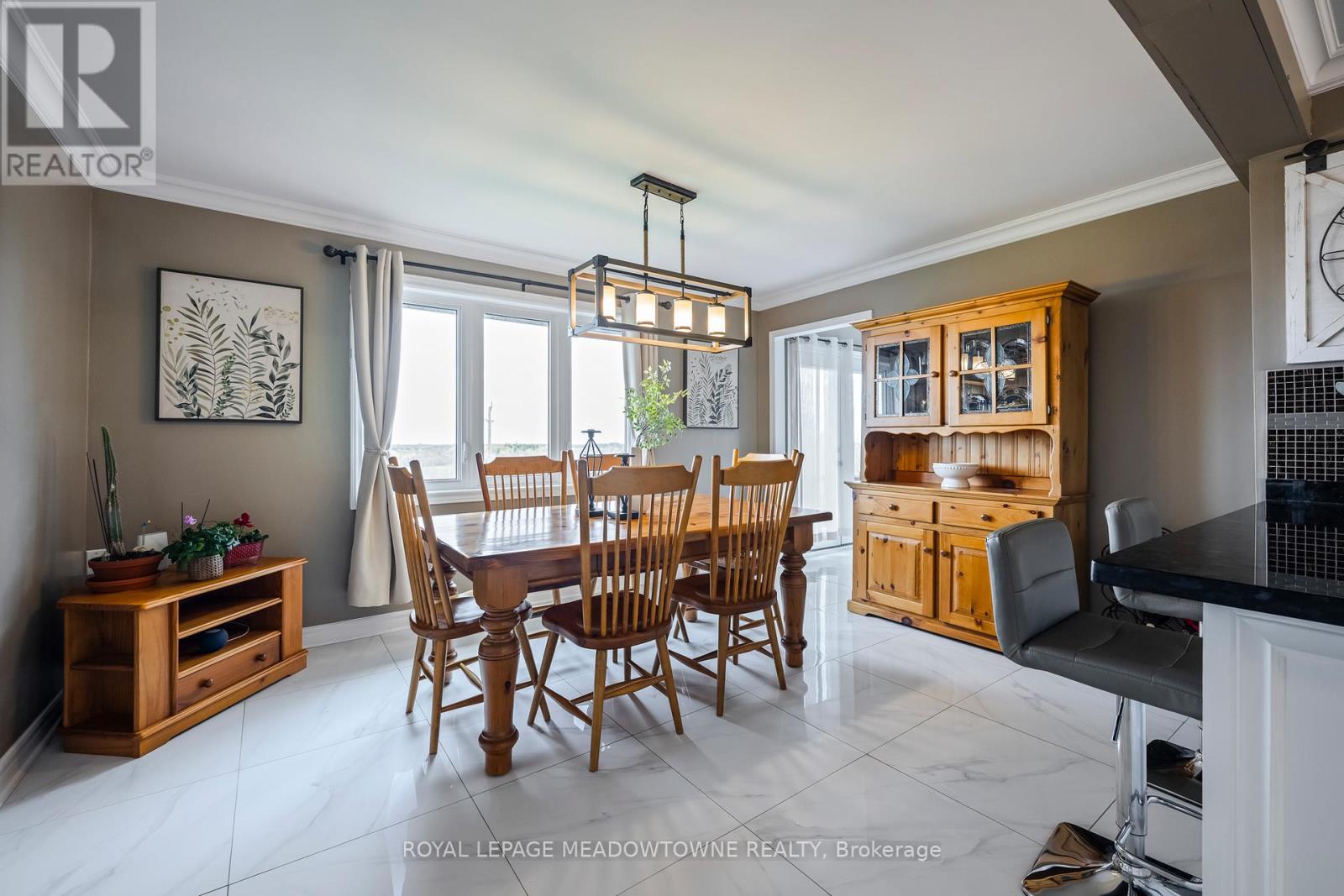 15585 Clayhill Road, Halton Hills (Rural Halton Hills), Ontario  L7G 4S8 - Photo 21 - W13074242