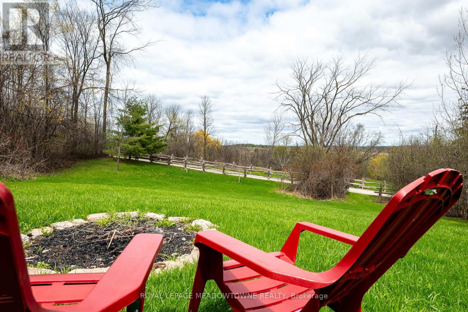 15585 Clayhill Road, Halton Hills (Rural Halton Hills), Ontario  L7G 4S8 - Photo 9 - W13074242