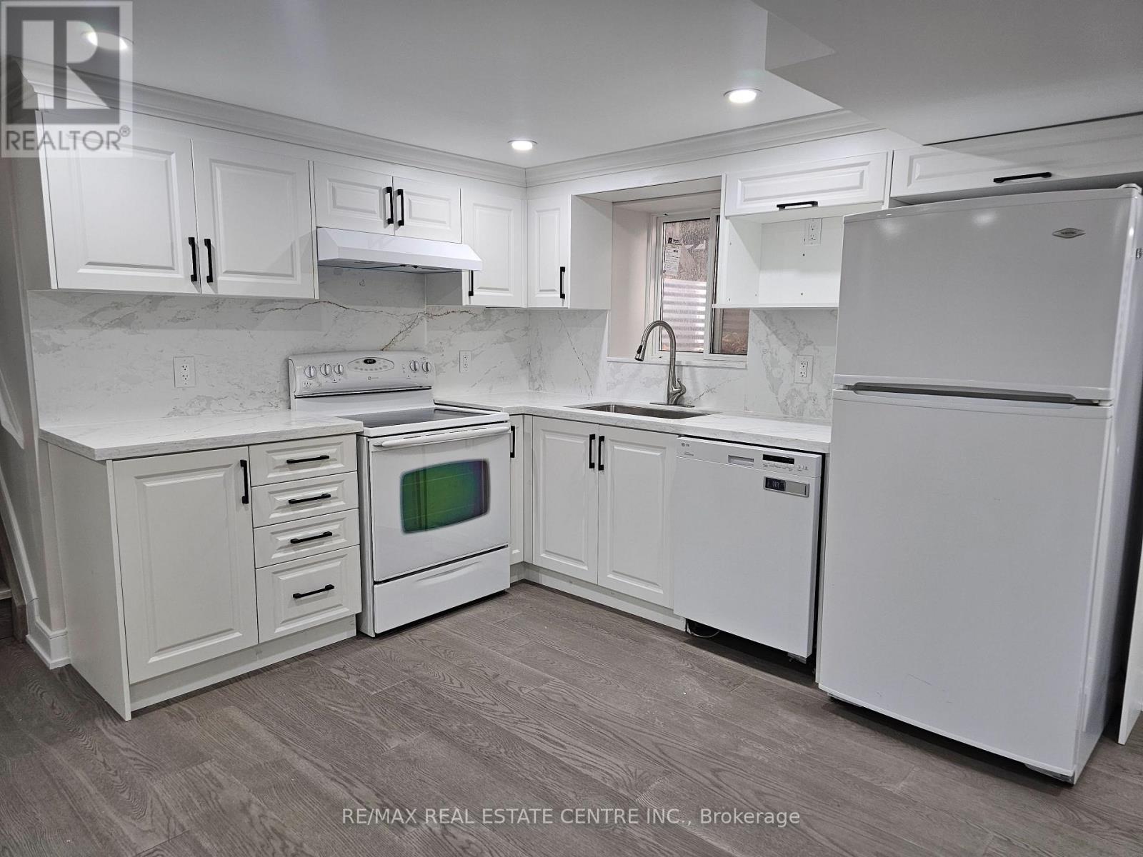 Lower - 145 Mountainview Road S, Halton Hills (Georgetown), Ontario  L7G 4K4 - Photo 1 - W13074728