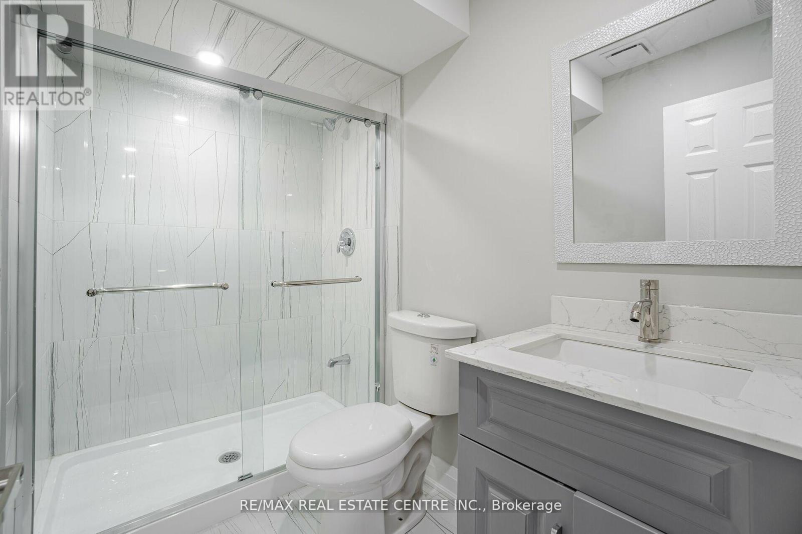 Lower - 145 Mountainview Road S, Halton Hills (Georgetown), Ontario  L7G 4K4 - Photo 2 - W13074728