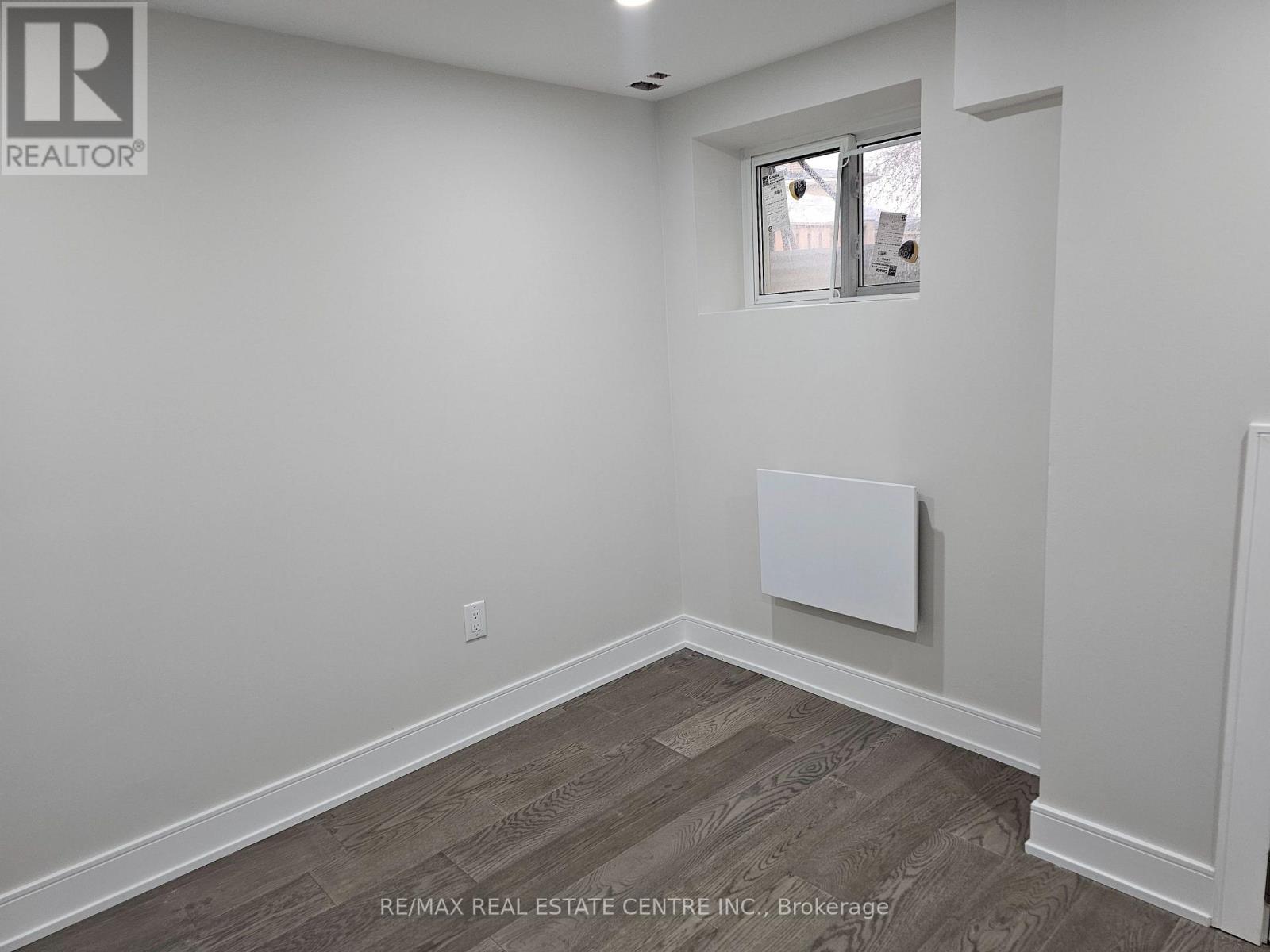 Lower - 145 Mountainview Road S, Halton Hills (Georgetown), Ontario  L7G 4K4 - Photo 4 - W13074728