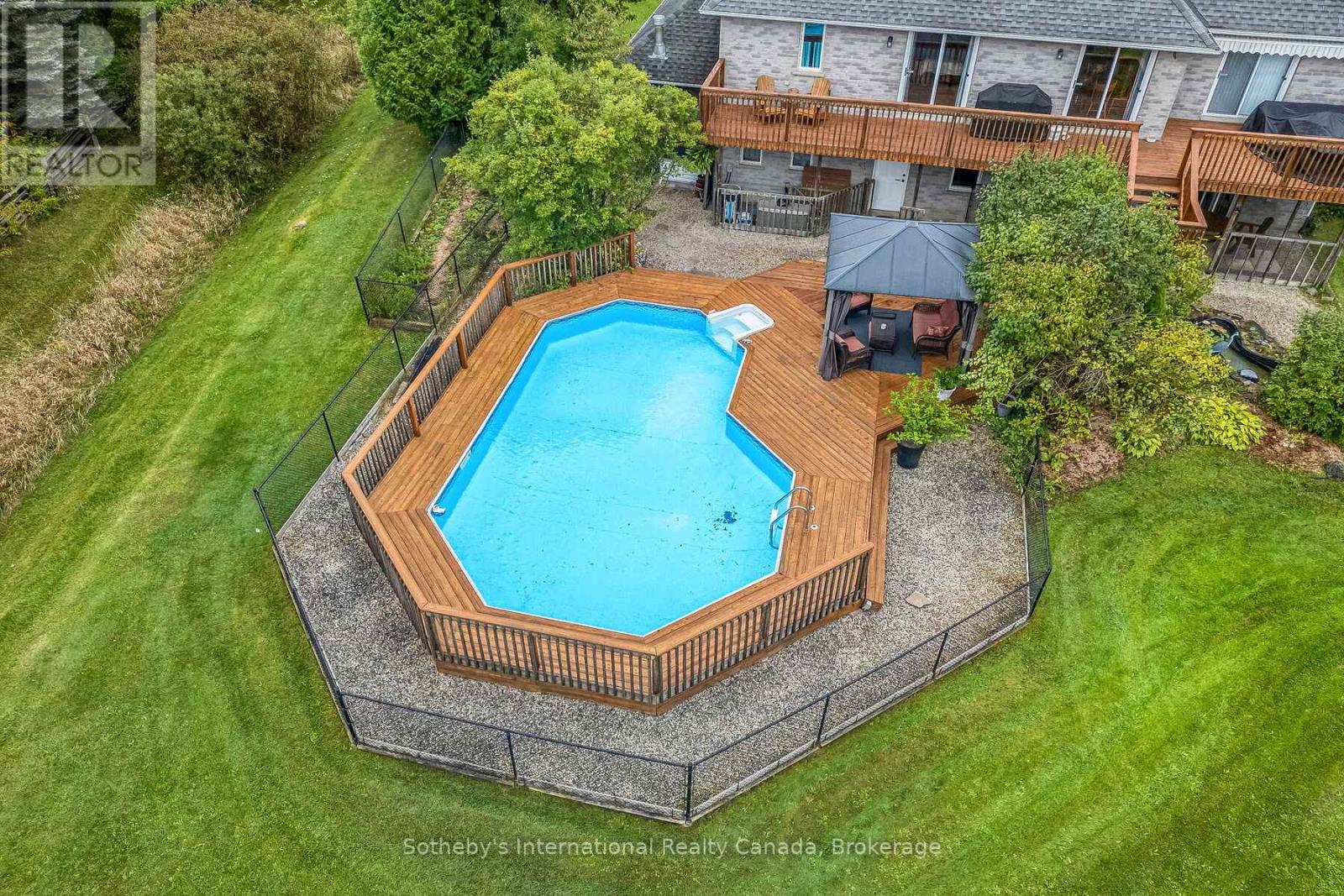 2091 Country Lane Court, Milton (Moffat), Ontario  L0P 1J0 - Photo 33 - W13085288