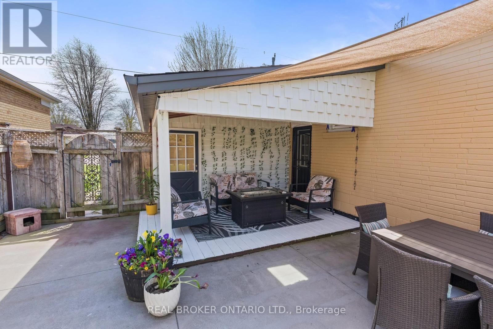 15 Byron Street, Halton Hills (Georgetown), Ontario  L7G 3W6 - Photo 28 - W13085418