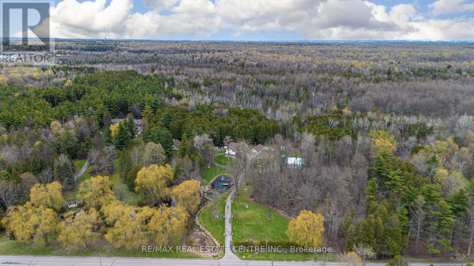 11099 Sixth Line Nassagaweya, Milton (Na Rural Nassagaweya), Ontario  L7J 2L7 - Photo 6 - W13085044