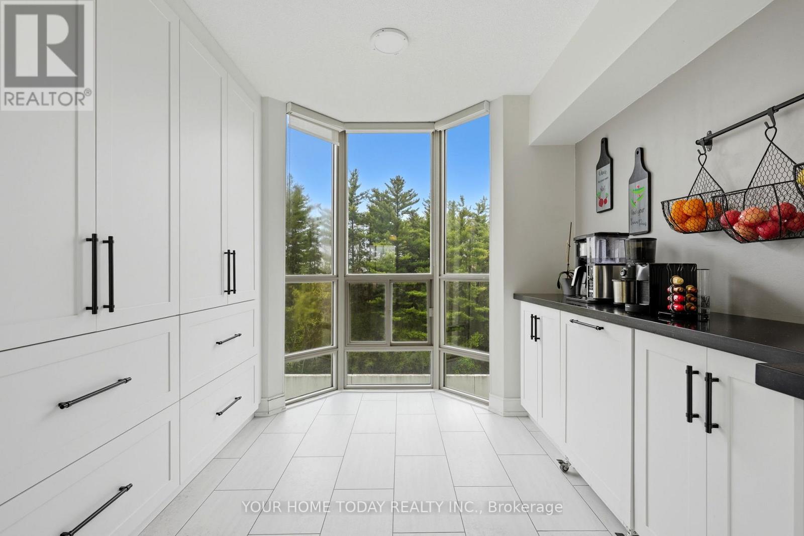 201 - 20 Mcfarlane Drive, Halton Hills (Georgetown), Ontario  L7G 5J8 - Photo 12 - W13089674