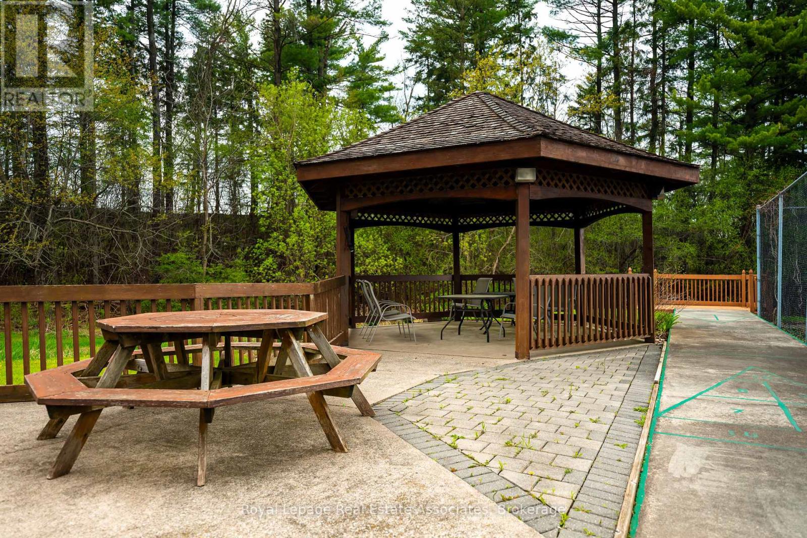 1402 - 20 Mcfarlane Drive, Halton Hills (Georgetown), Ontario  L7G 5J8 - Photo 36 - W13090778