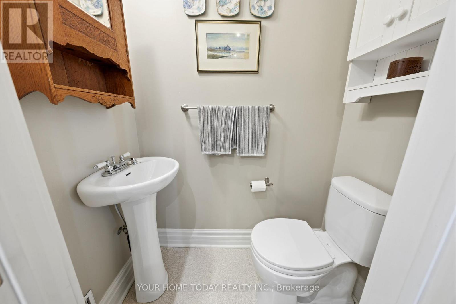 15 Albert Street, Halton Hills (Georgetown), Ontario  L7G 2A8 - Photo 16 - W13090932