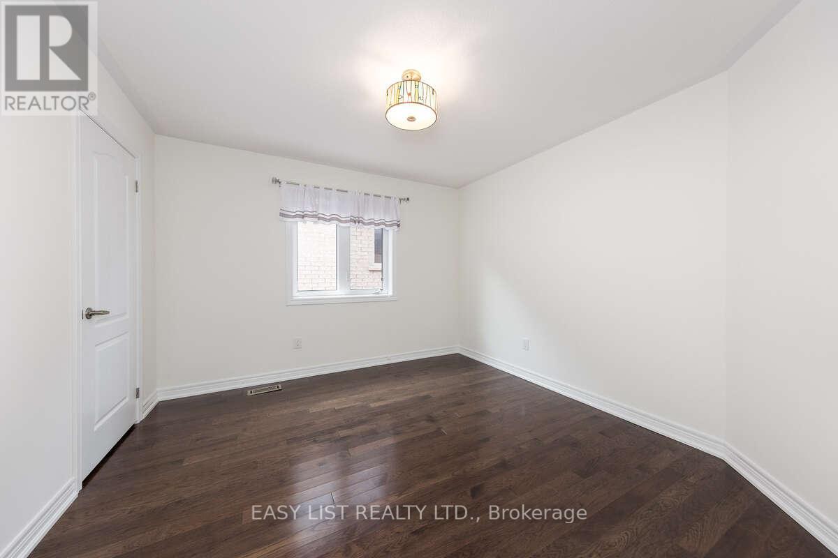 68 Jolana Crescent, Halton Hills (Georgetown), Ontario  L7G 0G4 - Photo 25 - W13093848
