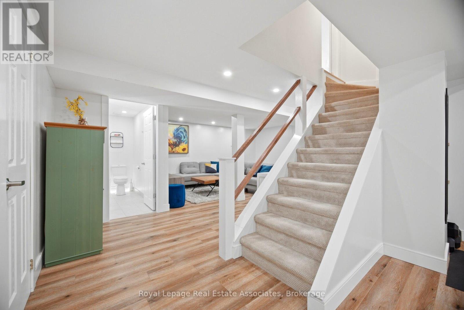 225 Barber Drive, Halton Hills (Georgetown), Ontario  L7G 5K5 - Photo 34 - W13098472