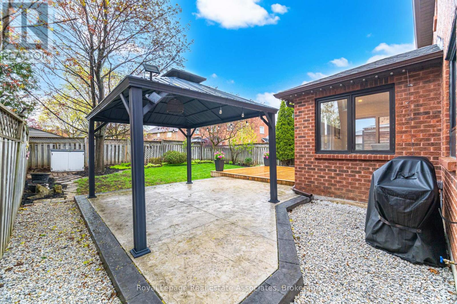 225 Barber Drive, Halton Hills (Georgetown), Ontario  L7G 5K5 - Photo 47 - W13098472