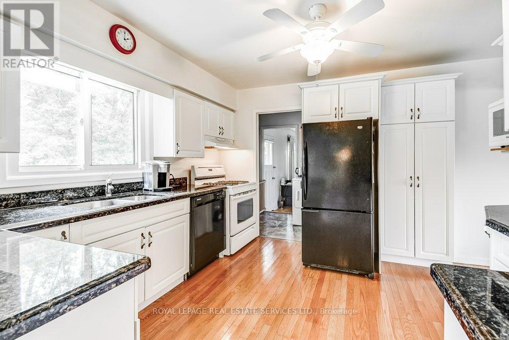 7021 Twiss Road, Milton, Ontario  L0P 1B0 - Photo 17 - W13098588