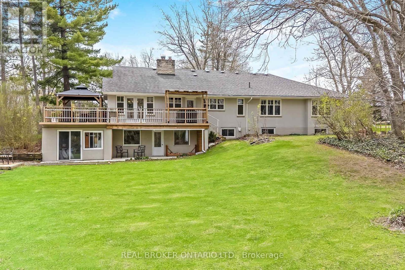 161 Confederation Street, Halton Hills (Glen Williams), Ontario  L7G 4S8 - Photo 36 - W13102594
