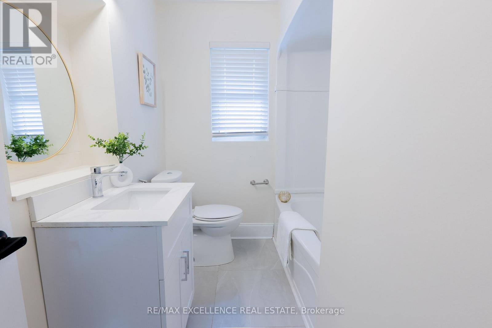 431 Delrex Boulevard, Halton Hills (Georgetown), Ontario  L7G 4J1 - Photo 24 - W13103764